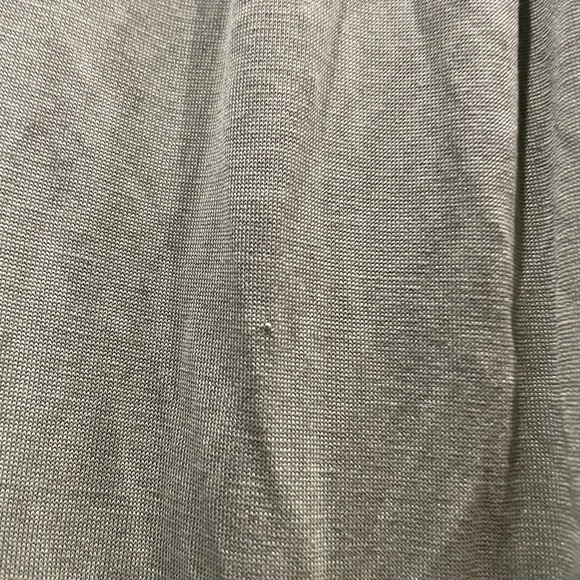 Ted Baker moss color scoop neck beaded top. See pics for condition - Picture 10 of 11